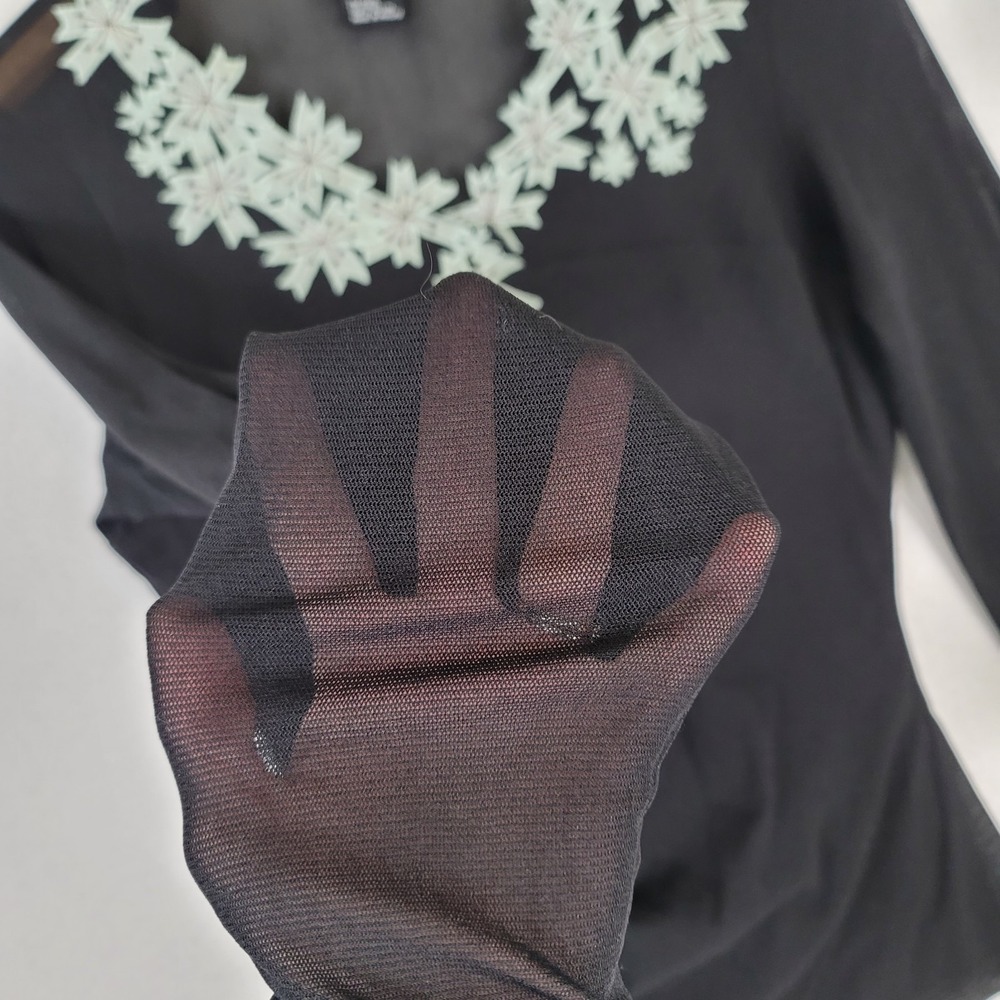 Karen Kane Lifestyle Black Embroidered Floral Sheer Yoke Top Women's Size S - Picture 5 of 16